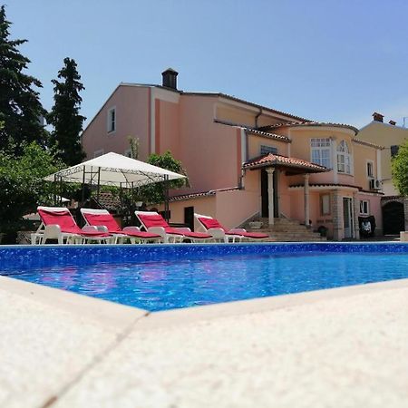 Giovanna Boutique Rooms & Pool PUY Exterior foto