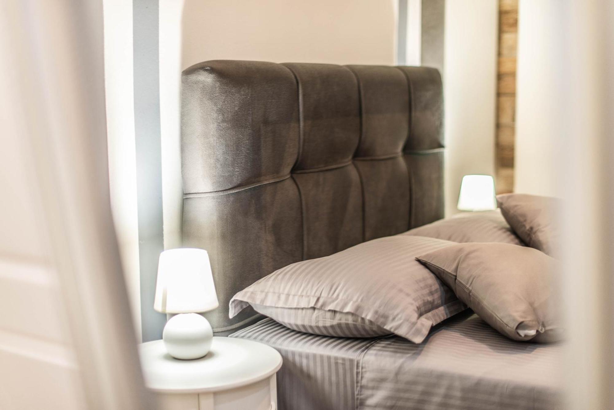 Giovanna Boutique Rooms & Pool PUY Exterior foto