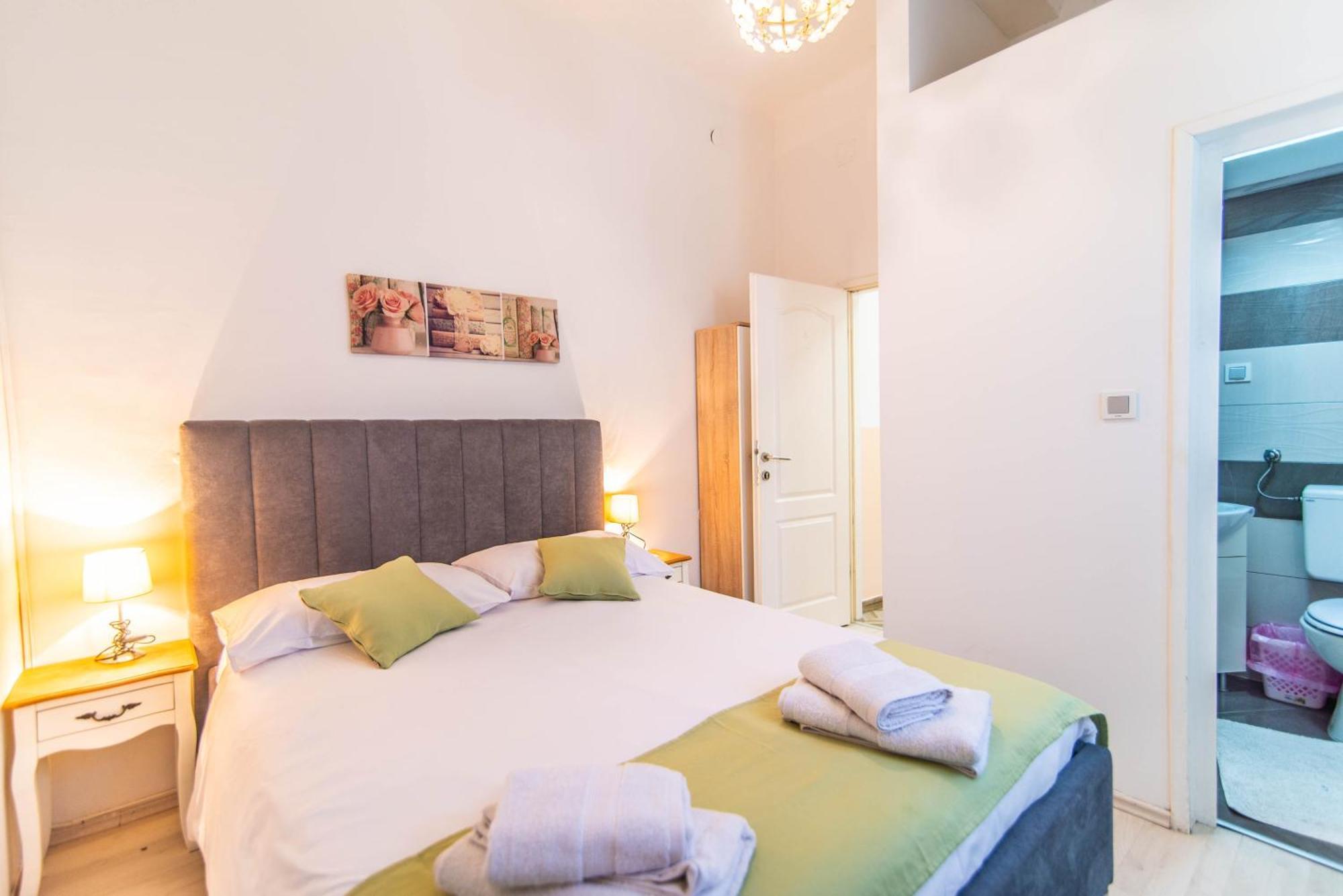 Giovanna Boutique Rooms & Pool PUY Exterior foto