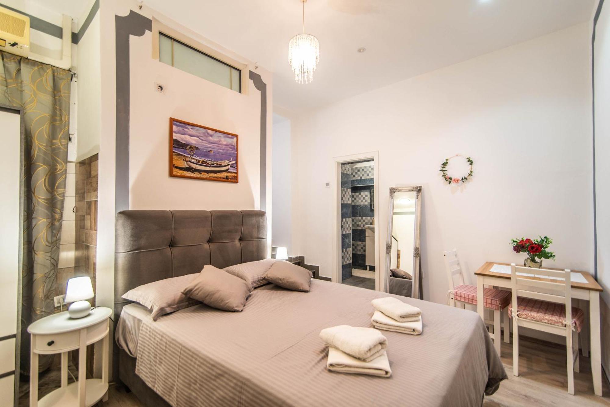 Giovanna Boutique Rooms & Pool PUY Exterior foto