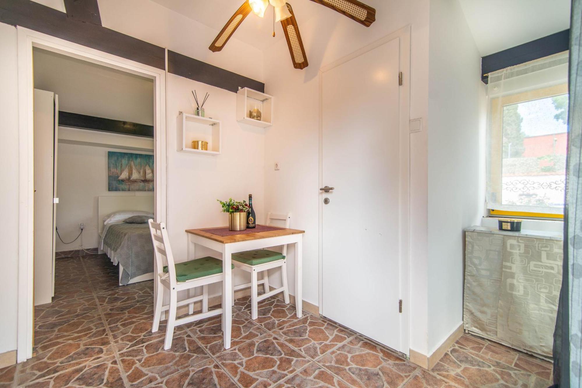 Giovanna Boutique Rooms & Pool PUY Exterior foto