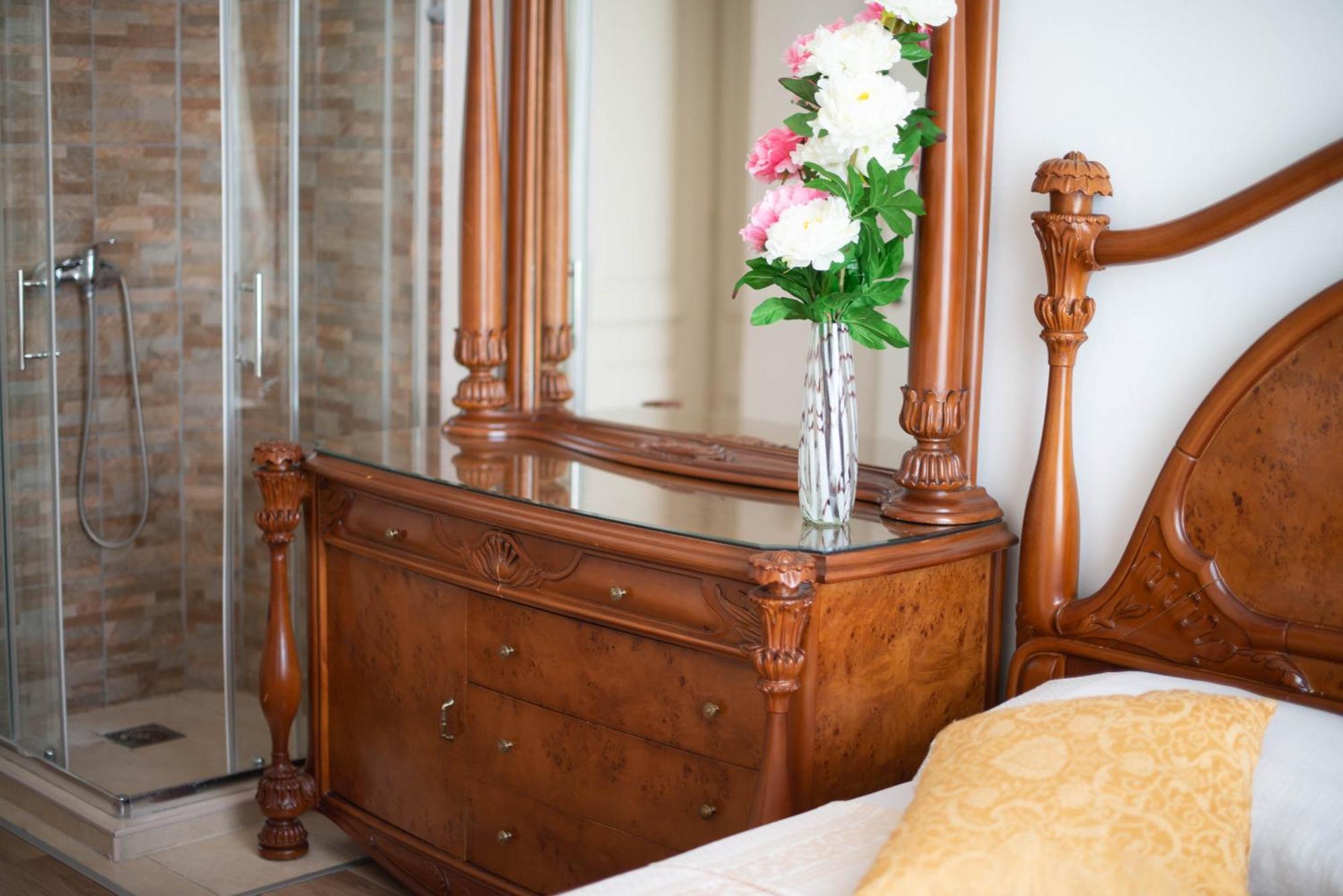 Giovanna Boutique Rooms & Pool PUY Exterior foto