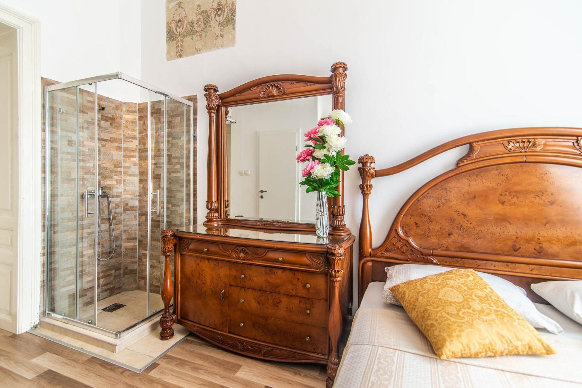 Giovanna Boutique Rooms & Pool PUY Exterior foto