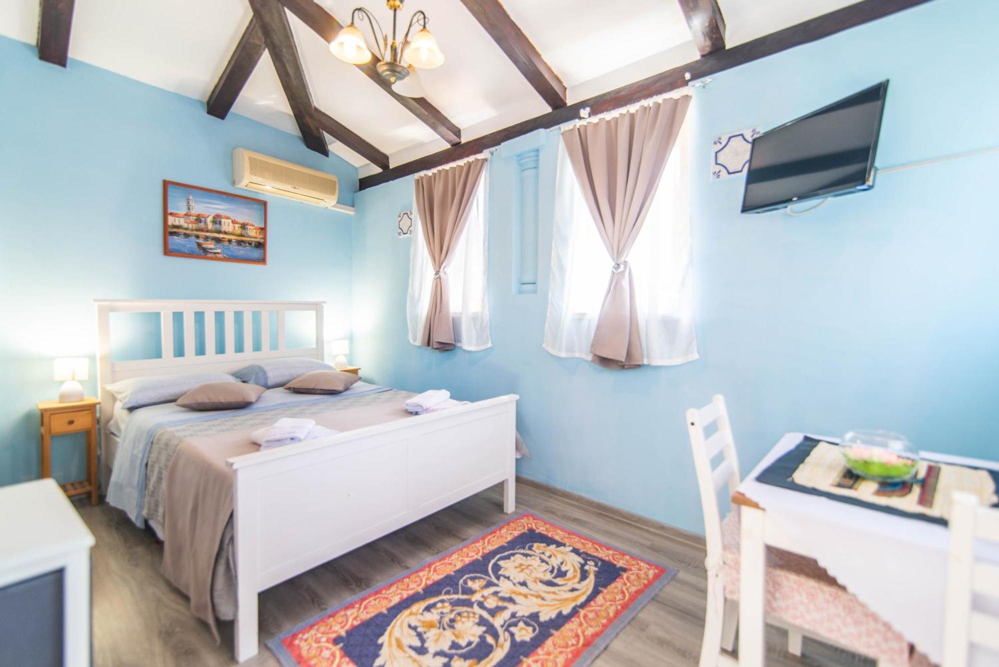 Giovanna Boutique Rooms & Pool PUY Exterior foto