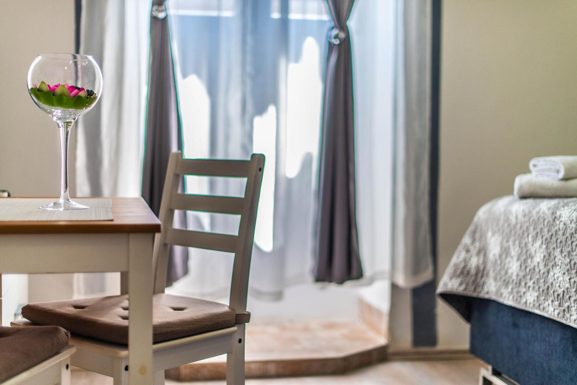 Giovanna Boutique Rooms & Pool PUY Exterior foto
